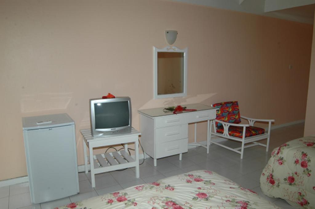 Our Past Time Hotel Negril Ruang foto