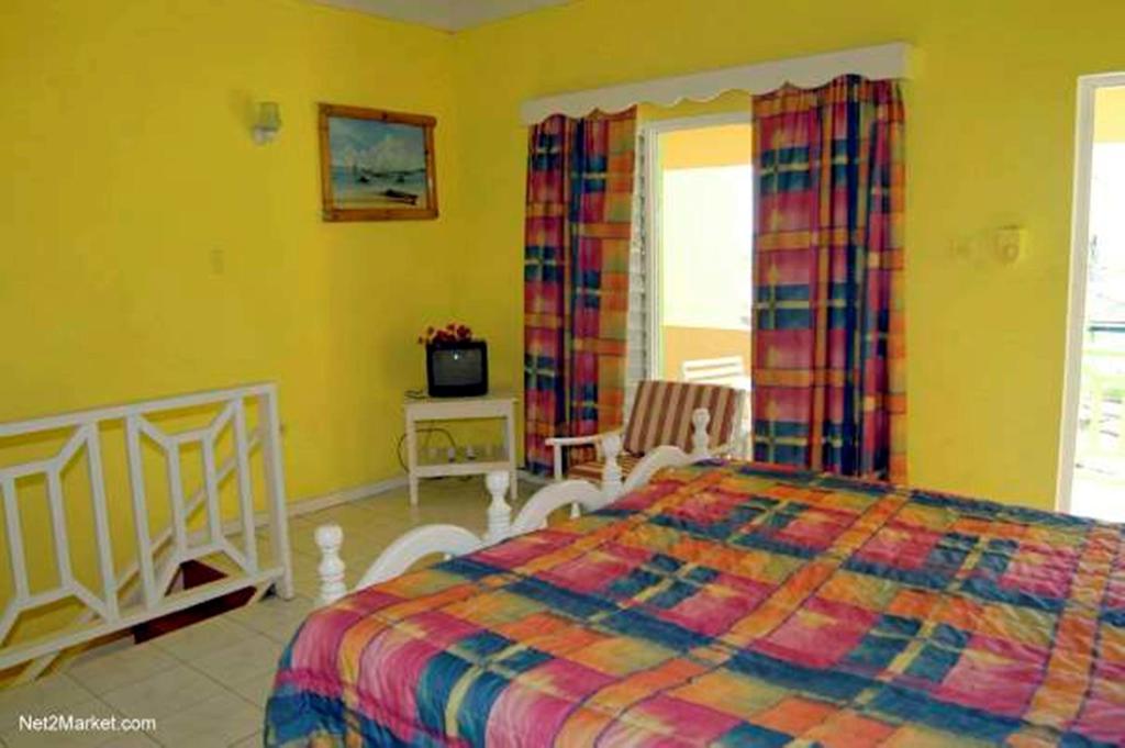 Our Past Time Hotel Negril Ruang foto